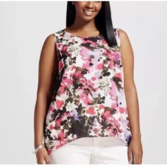 Como Black Tops - NWT Como Black Top